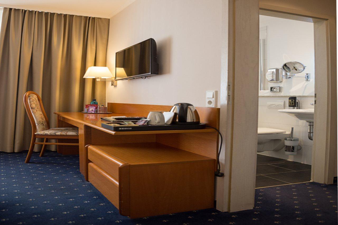 Hotel Brunnenhof Hanau Esterno foto